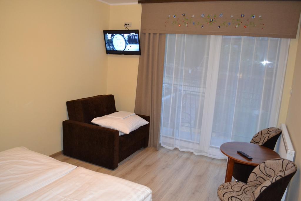 Appartamento Dom Jastrzebia Z Basenem I Jacuzzi Jastrzębia Góra Esterno foto