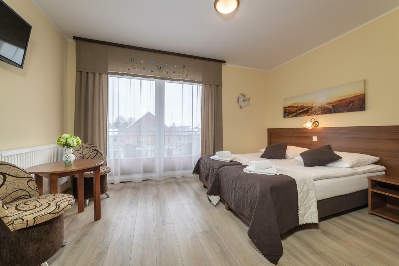 Appartamento Dom Jastrzebia Z Basenem I Jacuzzi Jastrzębia Góra Esterno foto