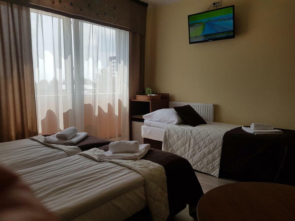 Appartamento Dom Jastrzebia Z Basenem I Jacuzzi Jastrzębia Góra Esterno foto
